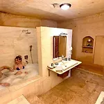 Hotel Crassus Cave Ürgüp