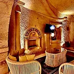 Crassus Cave Hotel