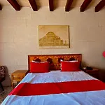 Hotel Crassus Cave