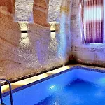 Hotel Crassus Cave Ürgüp