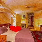 Crassus Cave 2* Ürgüp