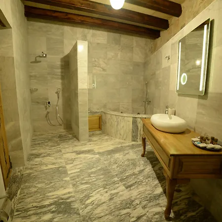 Crassus Cave 2* Ürgüp