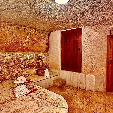 Hotel Crassus Cave 2*