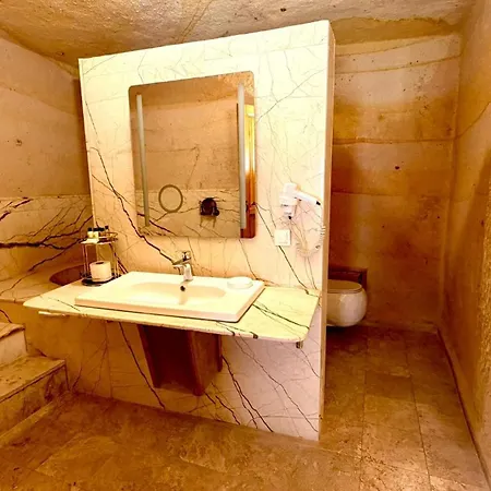 Hotel Crassus Cave 2*