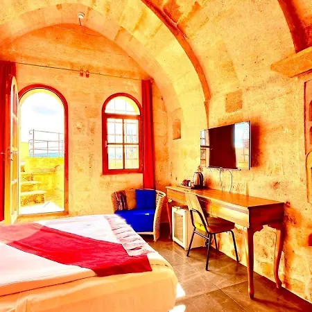 Crassus Cave Hotel