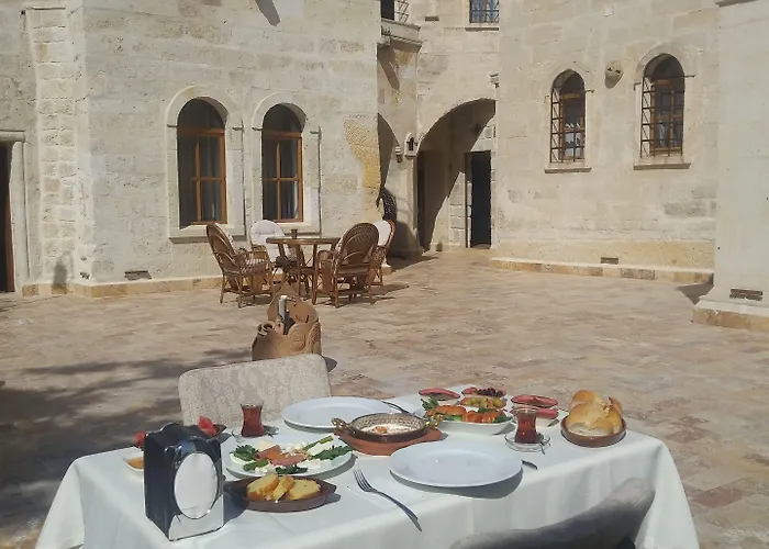 Crassus Cave Hotel 2*