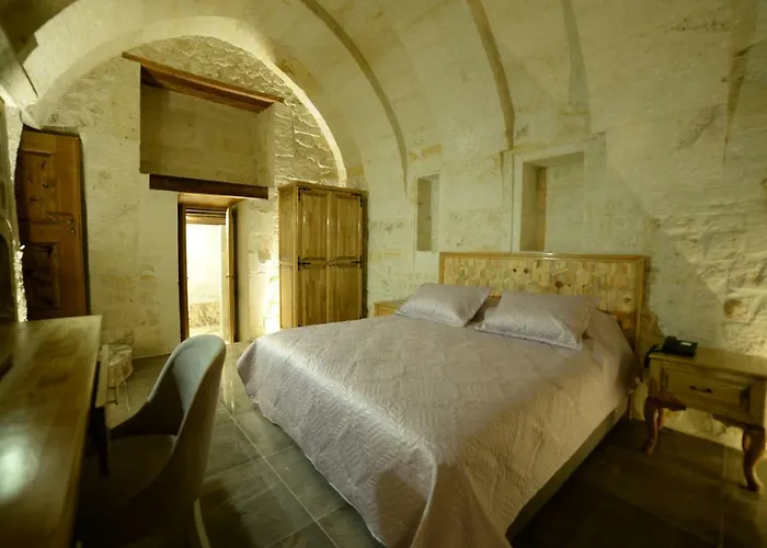 Hotel Crassus Cave 2*